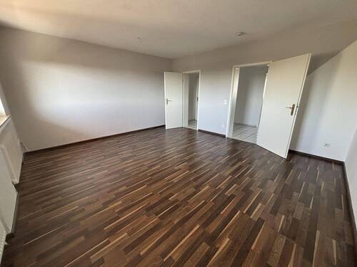 Weiteres Zimmer (Teilung möglich) - 