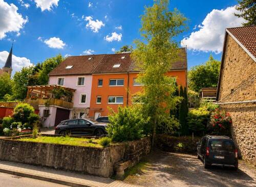 Straßenansicht - 9 Zimmer Einfamilienhaus in Sinsheim / Waldangelloch