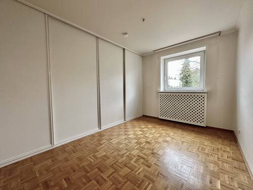 Zimmer 1 - 