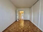 Zimmer 1 - 