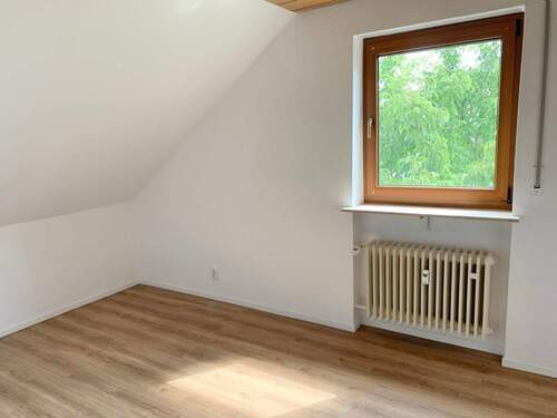 Zimmer 2 - 