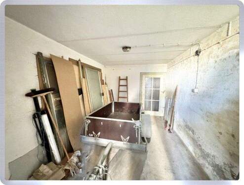 Garage - 