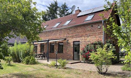 Bild 2 - 4 Zimmer Bauernhaus, Landhaus zur Miete in Ahrensfelde