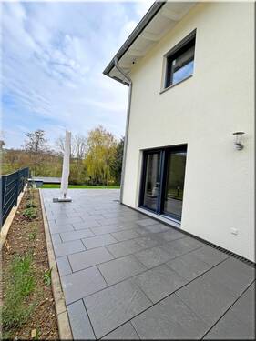 Usingen Michelbach Hubertusstraße 42 03 Ansicht S - 