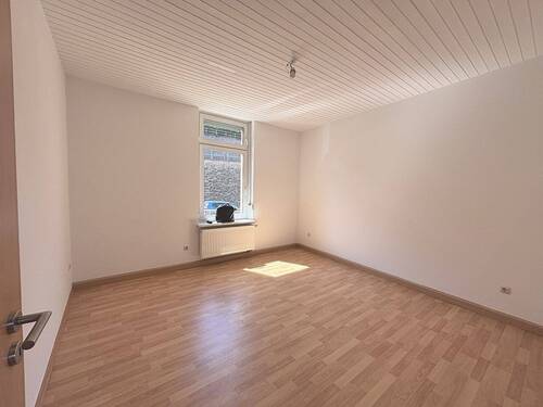 großes Wohnzimmer.jpg - 3 Zimmer Etagenwohnung zur Miete in Bingen