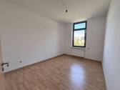 eines der Schlafzimmer.jpg - Etagenwohnung mit 70,00 m&sup2; in Bingen zur Miete