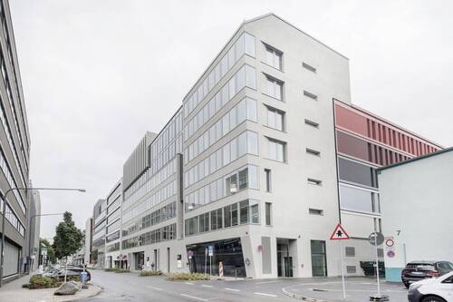 Property Image 9 - 