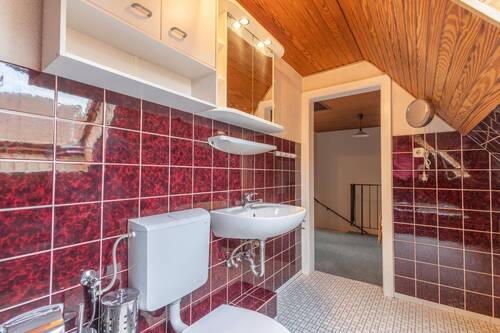 Badezimmer Dachgeschoss - 