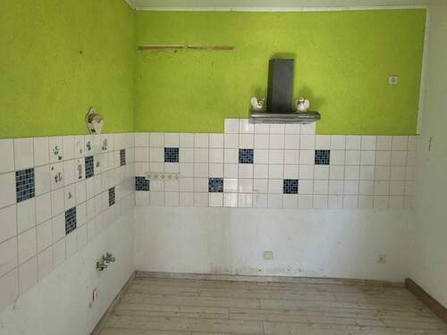 Küche - Doppelhaushälfte mit 107,00 m&sup2; in Neustadt bei Coburg zum Kaufen