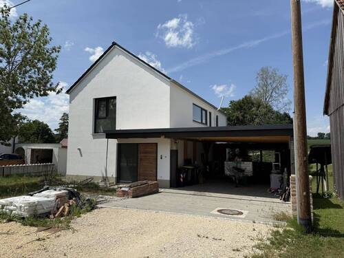 einfamilienhaus-vorne-1.jpg - 5 Zimmer Einfamilienhaus zum Kaufen in Dinkelscherben