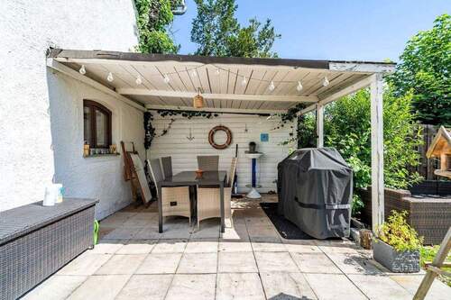 überdachte Terrasse - 