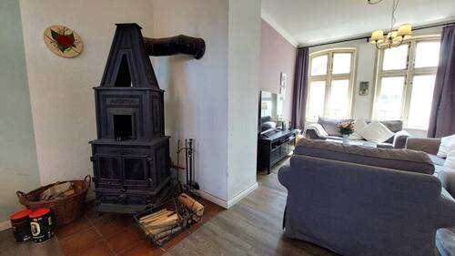 Ofen - 6 Zimmer Einfamilienhaus in Heide