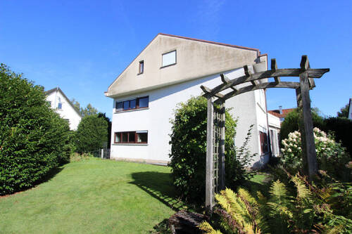 Bild1 - Großes Einfamilienhaus in bester Wohnlage