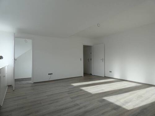 Wohnraum - 2 Zimmer Etagenwohnung zur Miete in Dortmund