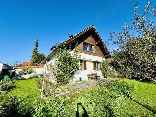 TITEL - RUHIG - SANIERUNGSBEDÜRFTIG - IDEAL ANGEBUNDEN - Einfamilienhaus mit großem Grundstück in Penzberg