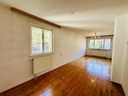 WOHNZIMMER - 6 Zimmer Einfamilienhaus zum Kaufen in Penzberg