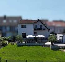 Freistehendes Haus mit Pool & großem Grundstück mit Potential für eine weitere Bebauung - Gaiberg