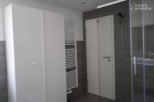 Badezimmer 1. OG - 