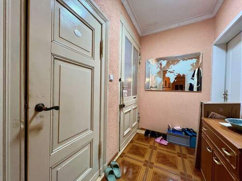 Eingang Wohnung - Mehrfamilienhaus, Wohnhaus in Magdeburg