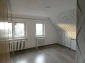 Zimmer 4 im Dachgeschoss.jpg - 