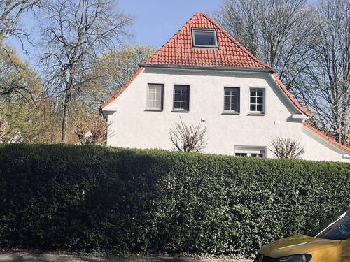 Bild 1 - Charmante Zechenhaushälfte mit viel Herz und Potenzial in Gelsenkirchen-Hassel