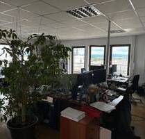 Penthouse-Büro mit Dachterrasse, Flughafenblick, komplett möbliert, sofort frei - Ostfildern Kemnat