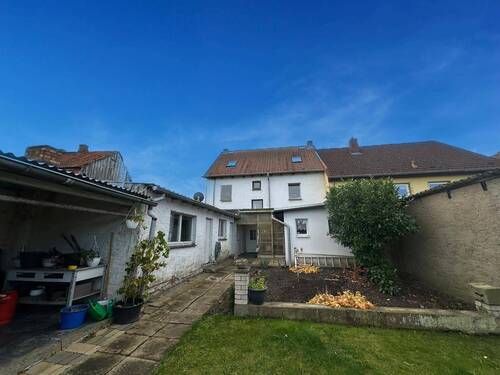 Hausansicht - 7 Zimmer Mehrfamilienhaus, Wohnhaus in Richtenberg