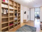 Diele mit Blick ins Büro - 