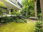 Gartenansicht mit Sitzecke - 