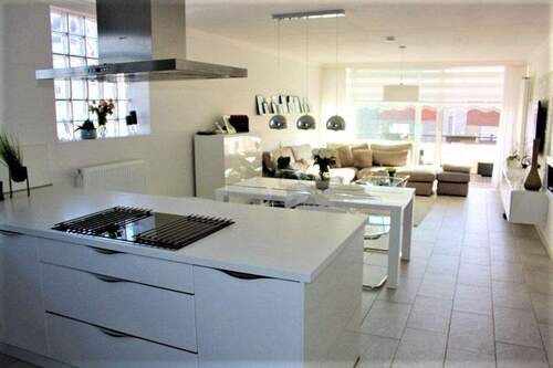 IMG_2741 - Moderne 3-Zimmer-Wohnung am Stadtrand mit sonnigem Balkon, optional mit Garage.