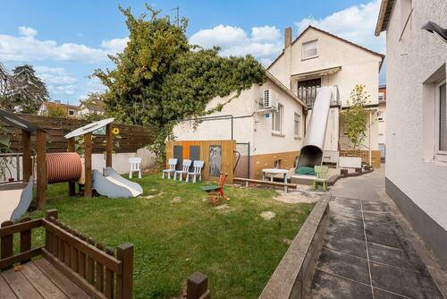 Spielfläche - 6 Zimmer Einfamilienhaus zum Kaufen in Dreieich