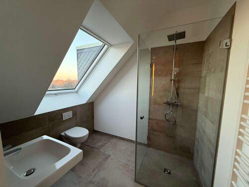 Badezimmer Dachgeschoss - 