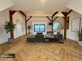 KI-Staging_Living Wohnbereich oben - 