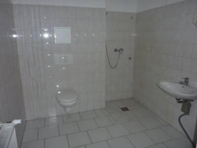 17103-3.jpg - 3 Zimmer Etagenwohnung in Weißenfels