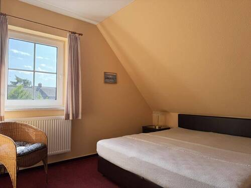 Schlafzimmer 2 - 