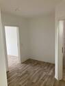 Flur - 2 Zimmer Etagenwohnung zur Miete in Neubrandenburg