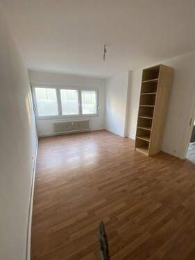 Zimmer 1 - 