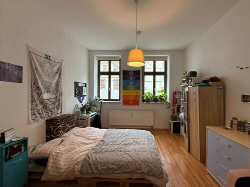 Zimmer 1 - 3 Zimmer Etagenwohnung in Leipzig