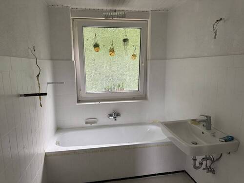 Duschbad (wird noch hergerichtet) - 