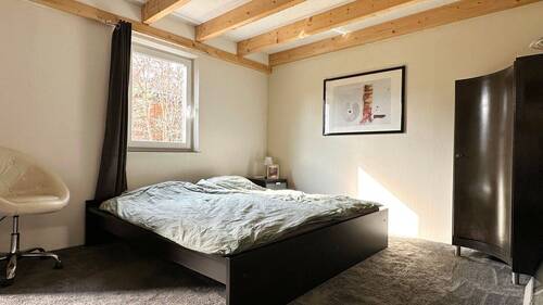  Schlafzimmer - 