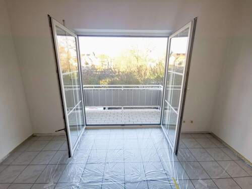 Großzüger Balkon - Etagenwohnung mit 44,30 m&sup2; in Delitzsch zum Kaufen