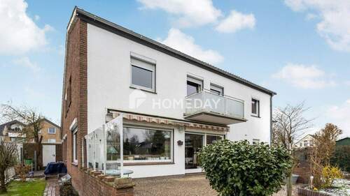 Außenansicht 2 - 6 Zimmer Doppelhaushälfte in Brake (Unterweser)