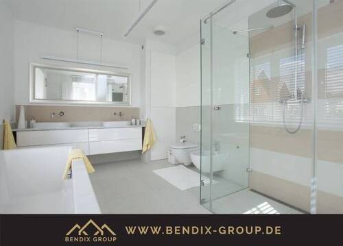 Wohnbeispiel - Schöne 4-Zi-Wohnung mit Balkon I Moderne Ausstattung I Denkmalimmo - AfA möglich! Energieeffizient!
