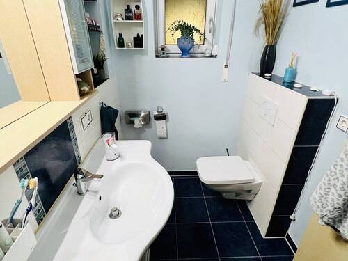 Badezimmer Erdgeschoss - 