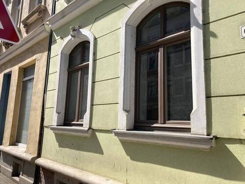 Hausansicht - 2 Zimmer Etagenwohnung zum Kaufen in Zwickau