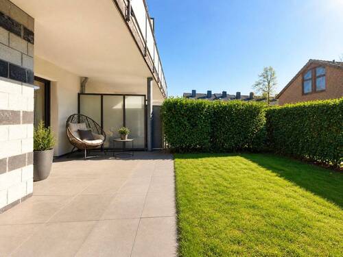 Terrasse mit Garten - 