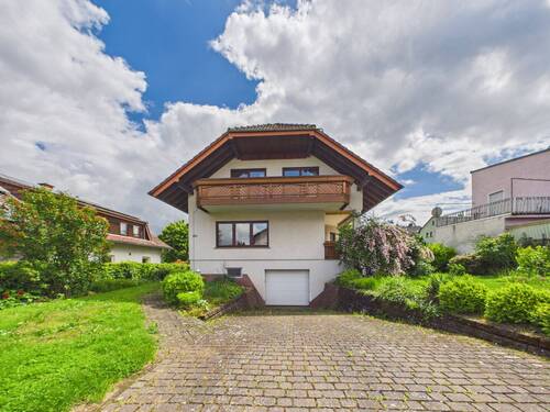 Außenansicht 2 - 5 Zimmer Einfamilienhaus zum Kaufen in Wetzlar