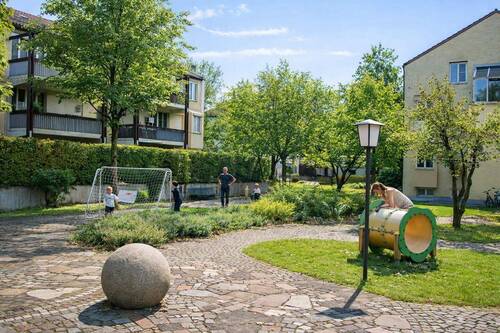Sonnenhof Spielplatz0 - 