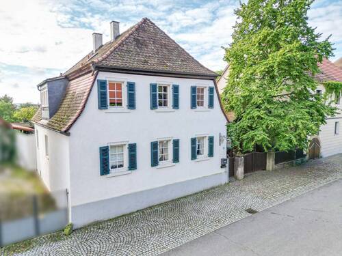Außenansicht - 1 Zimmer Mehrfamilienhaus, Wohnhaus zum Kaufen in Markt Einersheim
