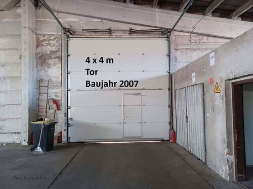 Rolltor Einfahrt Lagerhalle - Grundstück in Lampertswalde zur Miete